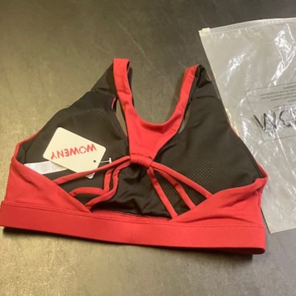 Woweny Women's Red/Black Interior Strappy Yoga Sports Bra S NWT - Picture 2 of 9